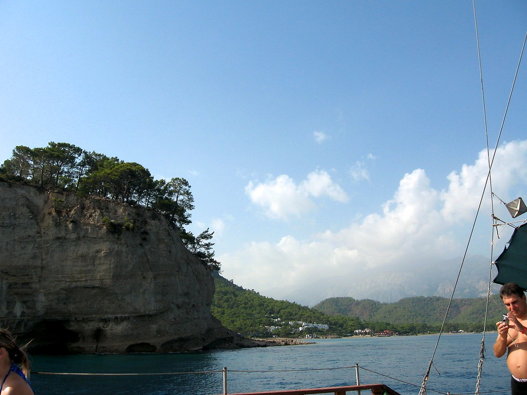 Топ-10 онлайн-курортов Турции: как выбрать идеальное место для отдыха